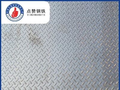淡季效应显现 郑州钢板价格