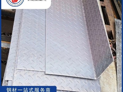 钢铁原料价格大涨 信阳钢板批发市场